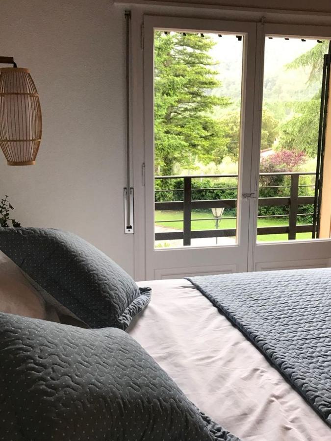 Els Avets De La Muga Bed & Breakfast Sant Llorenc de la Muga ภายนอก รูปภาพ